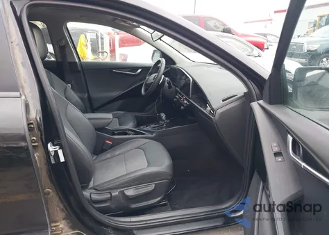 2023 Kia Niro Ex Touring z USA, uszkodzony, nr VIN KNDCR3LE0P5036716